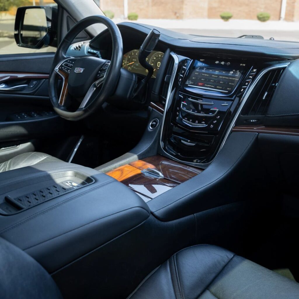 2015 CADILLAC ESCALADE LUXURY SPORT UTILITY 4D